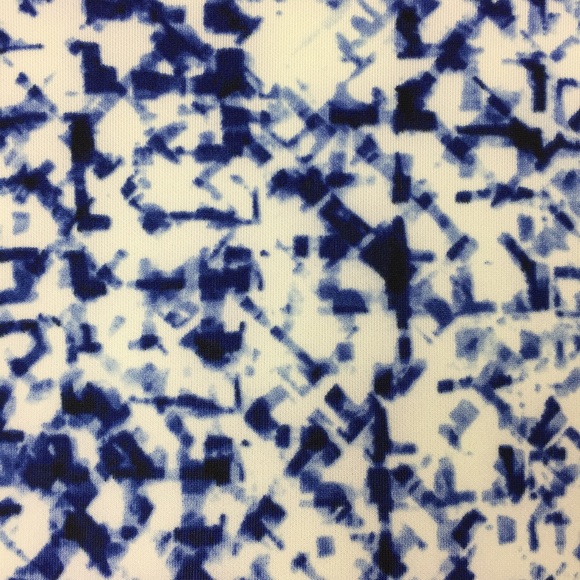 Belle Skye blue and white print drop waist dress - Picture 3 of 5